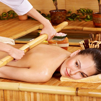 Massage aux bambous, soin du corps